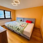 Comfort Near Mainz - Terrace & Parking Apartamento *