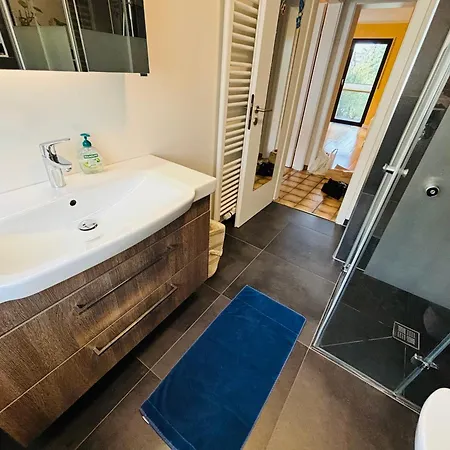 Comfort Near Mainz - Terrace & Parking Apartment
